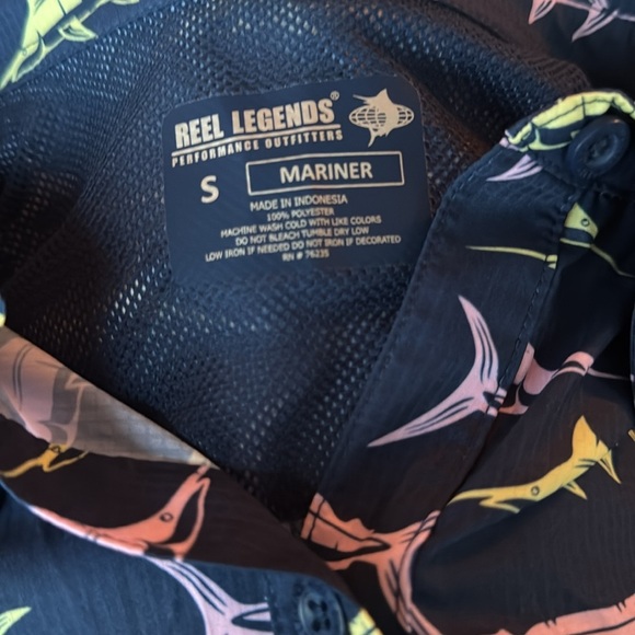 Reel Legends Mariner Performance sleeveless button front shirt. Small. New. - Picture 7 of 7